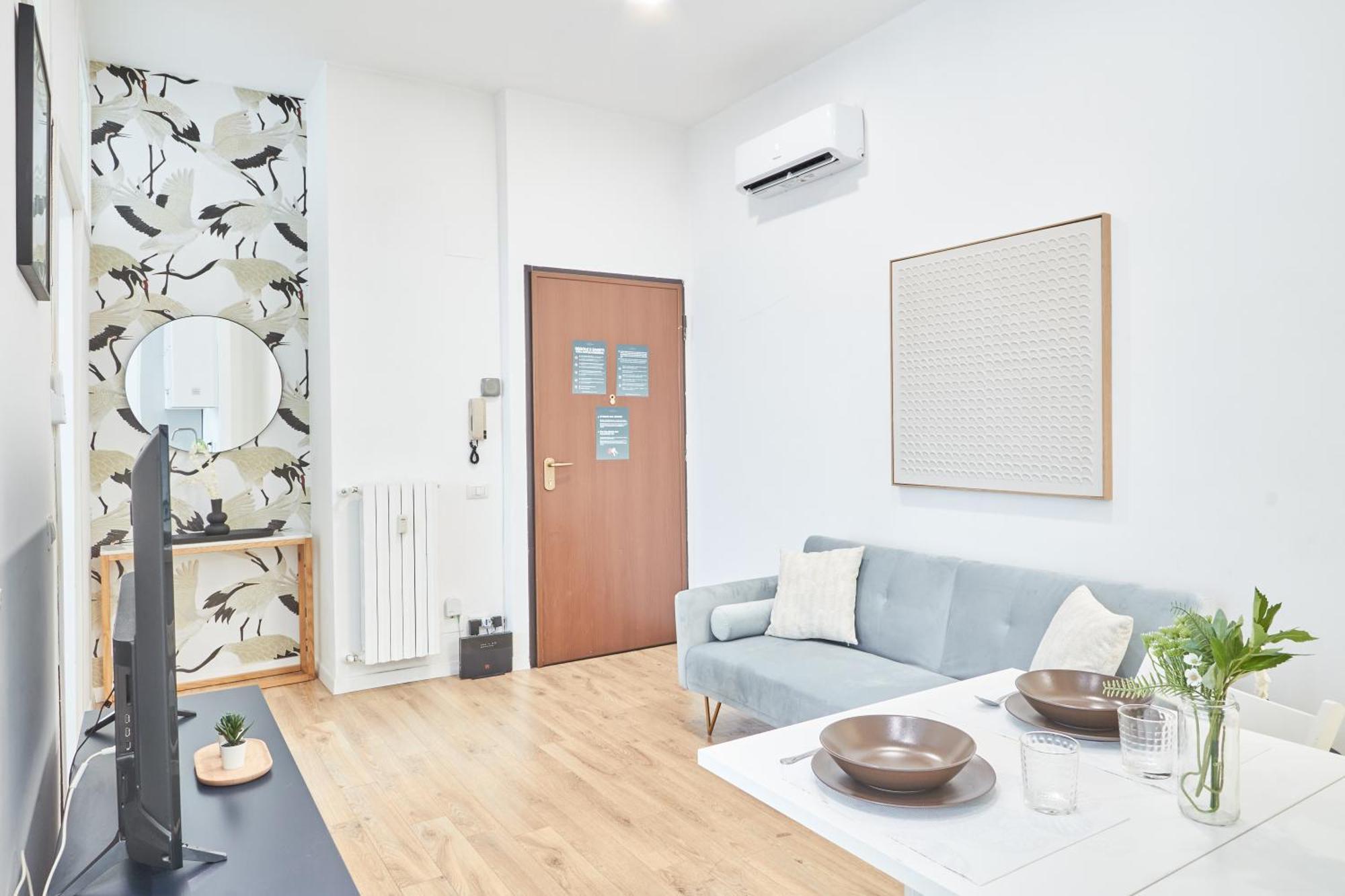 Spacious Flat Close To Fondazione Prada & Metro Милан Экстерьер фото